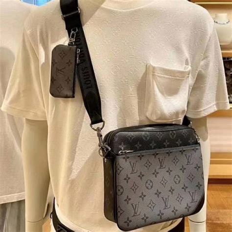 louis vuitton men hand bag|louis vuitton black messenger bag.